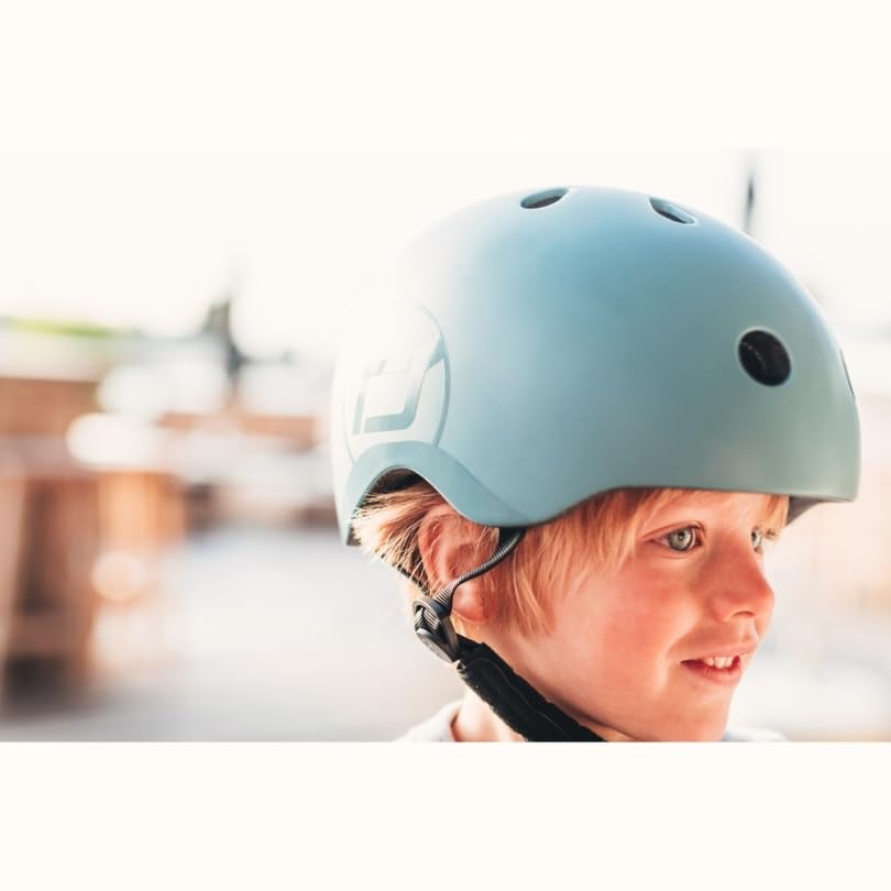 Scoot and Ride & Kinderhelm, Größe S/M bis S (51–55 cm), verstellbare Passform, leichtes Design, atmungsaktive Belüftung, magnetische Schnalle, sicherheitszertifiziert, Wildberry