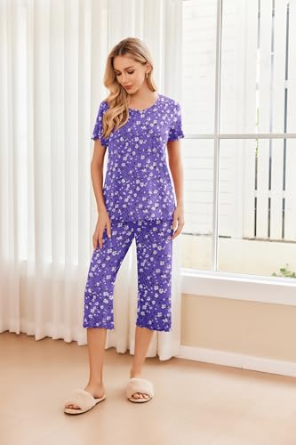 Image of Ekouaer 2 Pack: Women's Pajamas Set Short Sleeve Sleepwear Capri Pants Pjs Soft Loungewear with Pockets