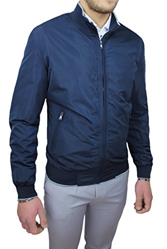 Manteau imperméable homme coupe droite finitions soignées