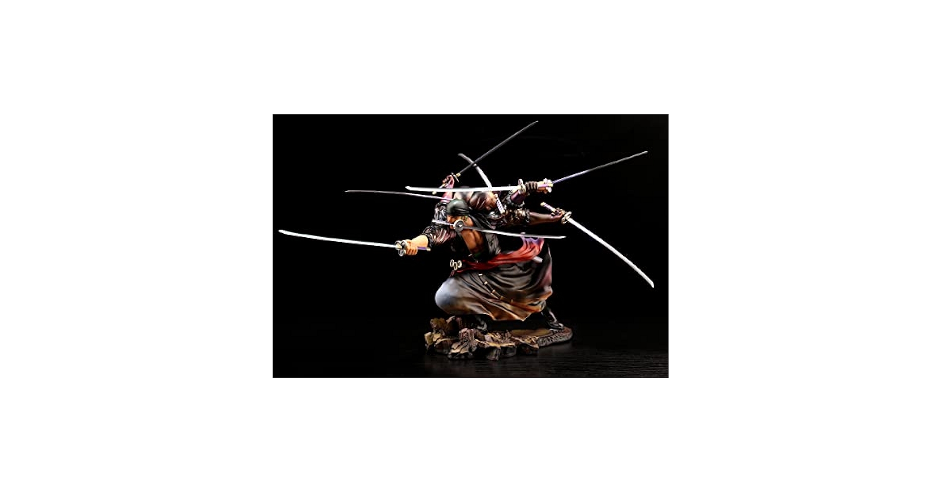 Amazon.co.jp: ロロノア ゾロ Roronoa Zoro Ver.鬼気 九刀流