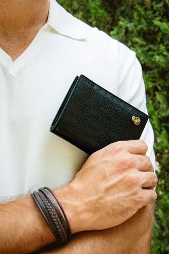 LUGUPELL Cartera Oficial del Real Madrid - Piel 100% Legítima con Protección RFID, Diseño Exclusivo con diseño RM. Regalo para Hombre. (PEQUEÑA con Monedero Negro)