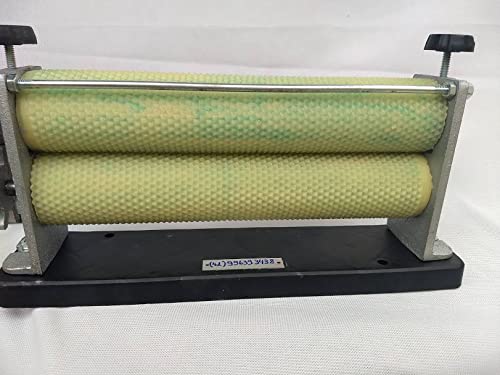 Cilindro alveolador de cera de abelhas manual - Estrutura em ferro com base