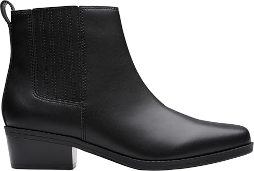Clarks Women's Danyelle Skip Ankle Boot4