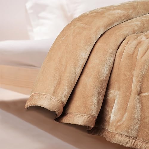 Image of ABRAZO Reversible Mink Blanket for Winter & AC | Double Bed 220x240 cm Soft & Warm Blanket /Dohar /Quilt /Comforter | All Season Use | (Beige)