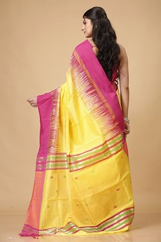 Image of OISHANI SAREE GHOR Women's Traditional Ikkat Handloom Sarees