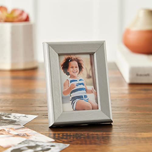 4 Pack of Mini Frames By Studio Décor®