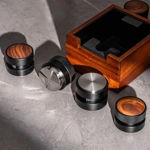 Apisonador de café autoadaptable de 51mm con base roscada negra y mango de madera 4