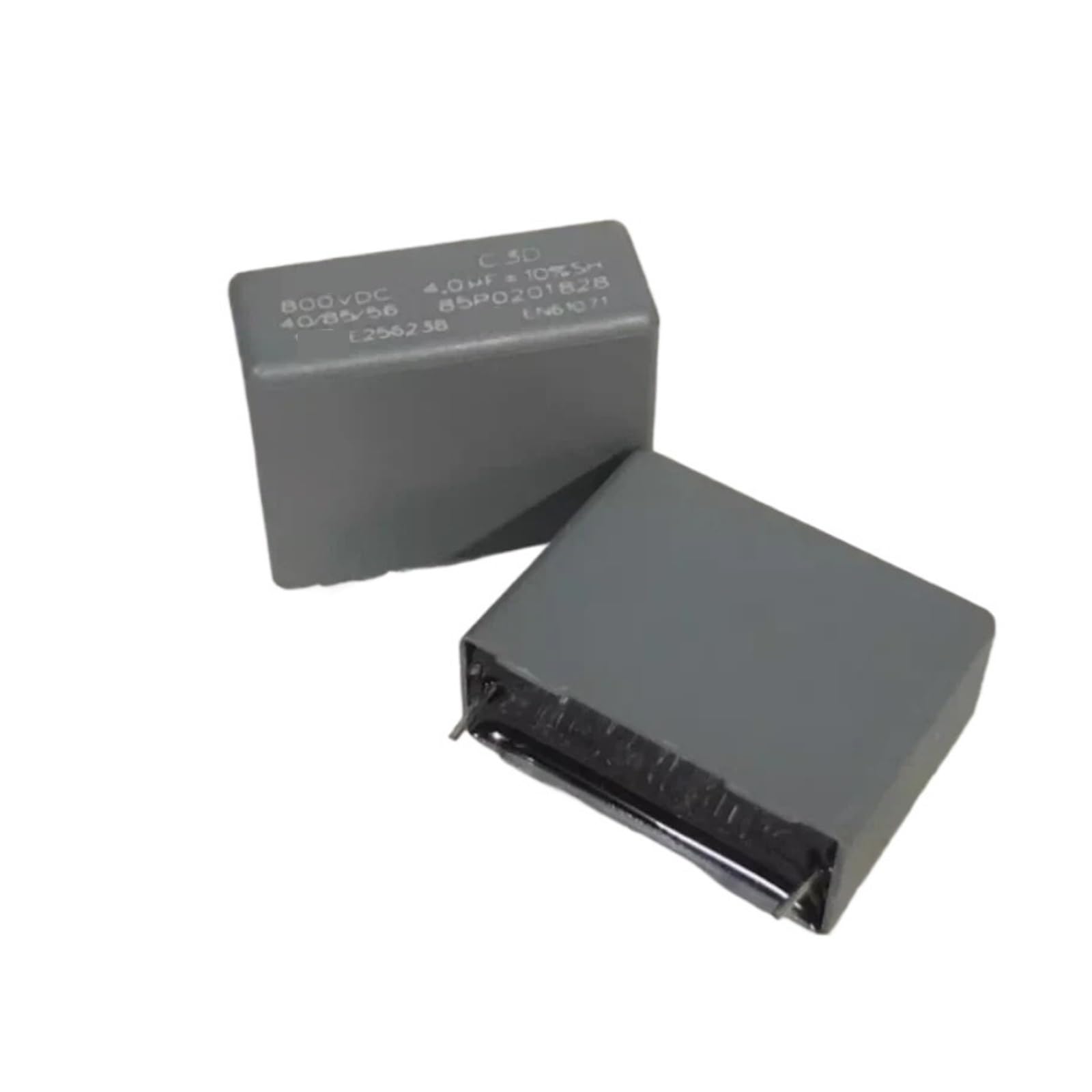 Condensateur C3D 4uF 800V pour stopper les pannes de surtension électronique