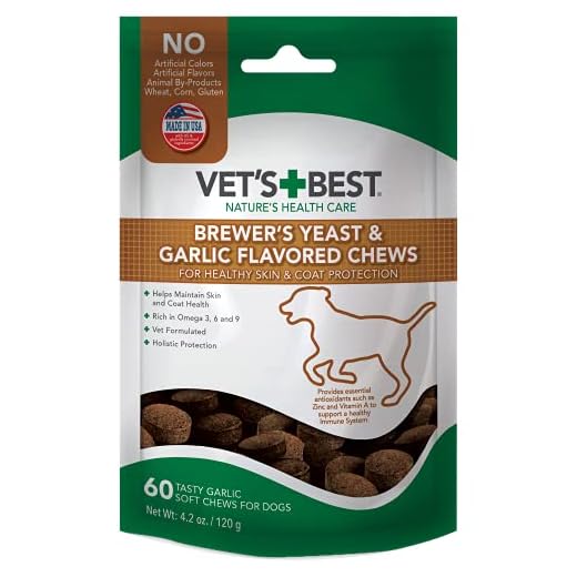 Vet's Best Brewer’s Yeast & Garlic Chews, Omega 3 for Dogs Healthy Skin & Coat Protection for Dogs, Dog Formulated with Veterinary Recommended Dosage, Garlic Supplements, 60 ct