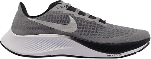 NIKE（ナイキ）『エアズームペガサス37』