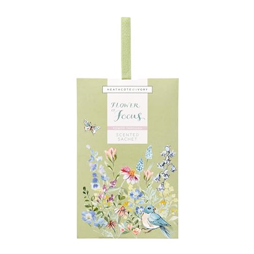 Heathcote & Ivory Scented Sachet, Fragrance, Drawers and Cupboards Freshener, Citrus and Orange Scent, Hanging Loop, Housewarming Beauty Gift, Vegan and Cruelty Friendly