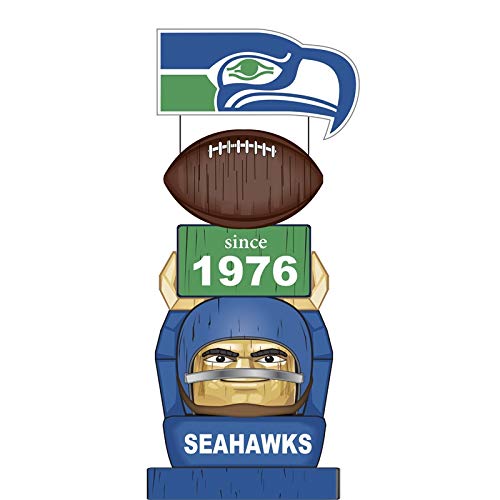 Team Sports AmericaSeattle Seahawks Vintage NFL Tiki Totem Statue