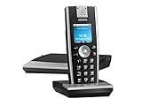 Das snom Telefon der neuestenDECT-Generation (CAT-iq)verbindet den Komfort der schnurlosenTelefonie mit allen Vorzügenvon Voice over IP bei exzellenterSprachqualität durch Breitband Klang(snom klarVOICE).Das kombiniert die hohenAnforderungen der modernen Geschäftskommunikationmit Komfortfunktionenaus der Mobilfunkwelt:Freisprechen, Dreierkonferenz undAnruferidentifizierung durch Anzeigevon Name, Nummer und Foto des Anrufendenaber auch zusätzliche Eigenschaften,die Handynutzer schätzen,wie z. ...