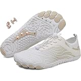 Version : les chaussures offrent un ajustement avec une largeur généreuse H pour les pieds larges. La construction imperméable et respirante soutient la fonctionnalité lors des activités de plein air exigeantes.