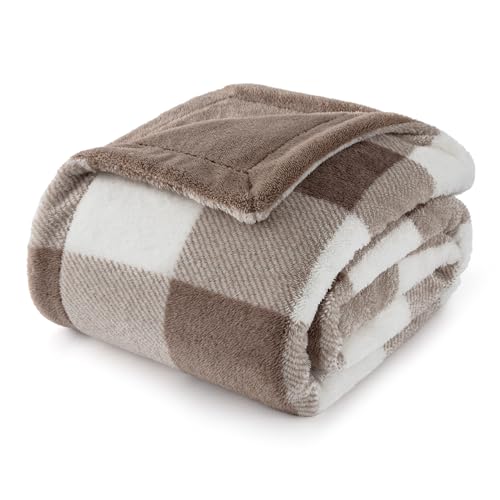 Bedsure Soft Cozy Fleece Sherpa Throw Blanket for Couch, Gingham Bedding Thick Warm Blanket for Winter, Gifts for Teen Girls Boys Kids Teenage Women Men, Cute Plaid Decor for Home, 50"x60", Brown