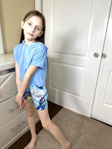 Image of Girls Summer Outfits Kids Hooded-Shirts and Elastic Waist Shorts Sets | short sleeve drop shoulder hooded shirt and shorts with two pockets tie dye leopard letter