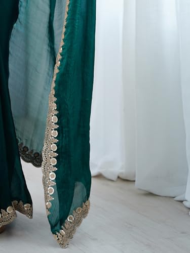 Image of AKHILAM Women's Tissue Embroidered Scalloped Border Saree With Embroidered Unstitched Blouse Piece