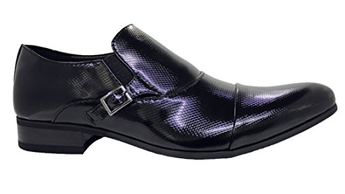 Zapatos de línea clásica para caballero que brindan elegancia impecable con hebillas en negro