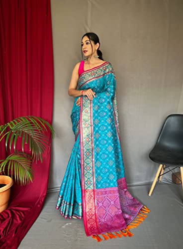 Image of SGF11 Women's Kanjivaram Patola Silk Saree Silk Saree Pure Golden Zari With Blouse Piece