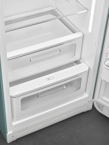 Smeg Retro Style FAB28 50s Style Refrigerator, Right Hinge, Matte Jade – 9.93 Cu. Ft. – Made in Italy on Fridge.com