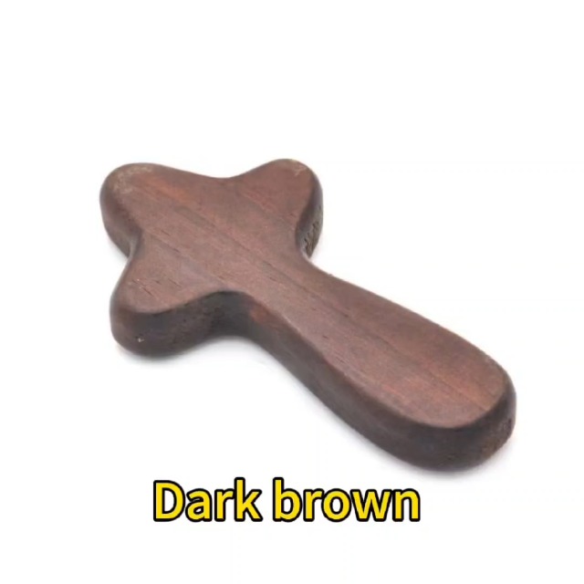 Imán decorativo en madera con cruz blanca miniatura 7