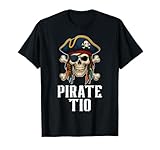 Montrez votre côté aventureux avec ce design pirate Tio avec un crâne féroce dans un chapeau de pirate, un cache-œil et des os croisés. Parfait pour les tios qui aiment l'humour, le plaisir et le style audacieux.