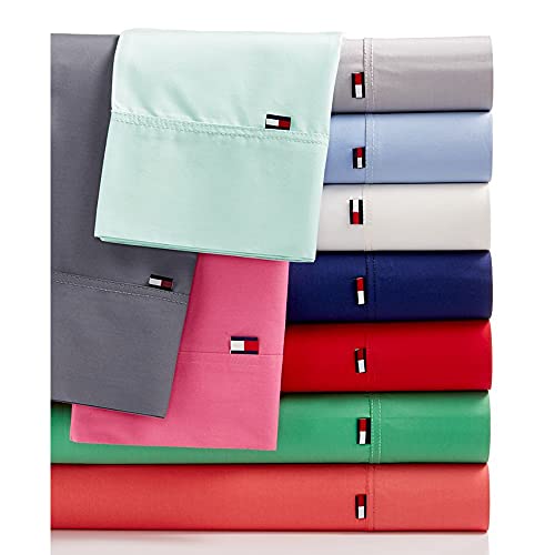 Tommy Hilfiger Signature Solid Sheeting 200 TC Set of 4 Sheet Set - 1 Flat Sheet, 1 Fitted Sheet & 2 Pillowcases, Full Size, 100% Cotton (Folkstone Gray) - Thumbnail 3