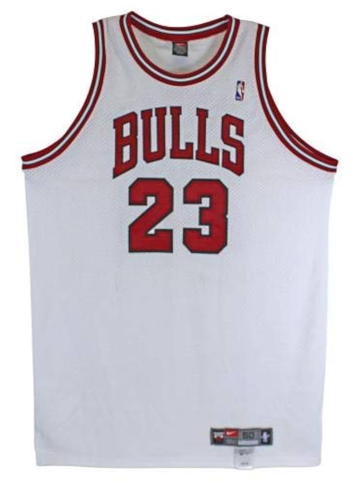 Amazon.com: Bulls Michael Jordan Signed Nike Size 50 Jersey