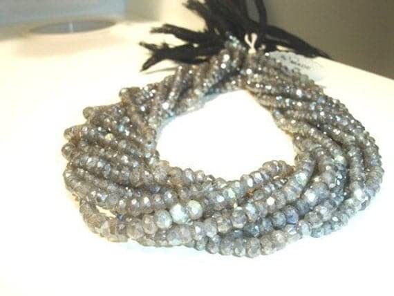 Labradorite super fire de qualité supérieure avec perles rondelles éclatantes de 3mm