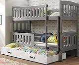 SÉCURITÉ Le cadre du lit est fabriqué en bois de pin massif certifié FSC. Le lit est peint avec des peintures écologiques à base d'eau, inodores et sans danger pour les enfants. Les bords arrondis évitent les blessures et garantissent une utilisation sûre, même pour les enfants les plus jeunes.