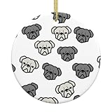 Material de alta calidad: el adorno colgante redondo con impresión de cabeza de bulldog americano está hecho de cerámica de primera calidad con un esmalte suave para un aspecto elegante y elegante. Este adorno de Navidad con impresión de cabeza de bulldog americano es un regalo perfecto que añadirá un toque especial a tu intercambio de regalos.
