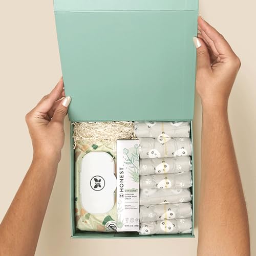 The Honest Company Babe's Clean Bum Gift Set, Diapering and Newborn Essentials 99% Water Wipes 60 ct Diaper Rash Cream 2.5 oz Conscious Diapers Size 1 by The Honest Company - Image 3