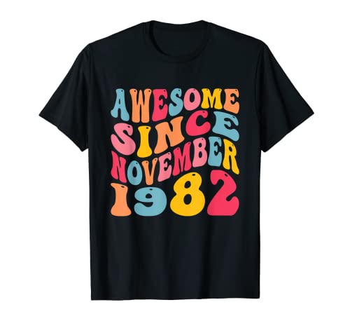 Awesome Since November 1982 40 Years Old Retro 40th Birthday Camiseta