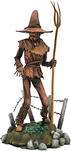 DIAMOND SELECT TOYS DC Gallery: Scarecrow PVC Figure, Multicolor