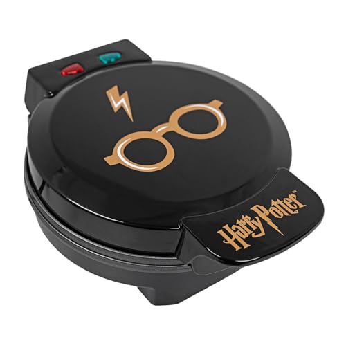 Uncanny Brands - Harry Potter Glasses and Lightning Waffle Maker ...