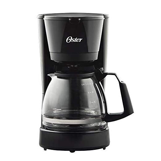 Oster Cafetera, de 5 Tazas, con Filtro Permanente, Color Negro, BVSTDC05-013