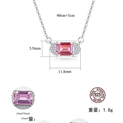 Collier rose discret pour sublimer un décolleté sans irritation