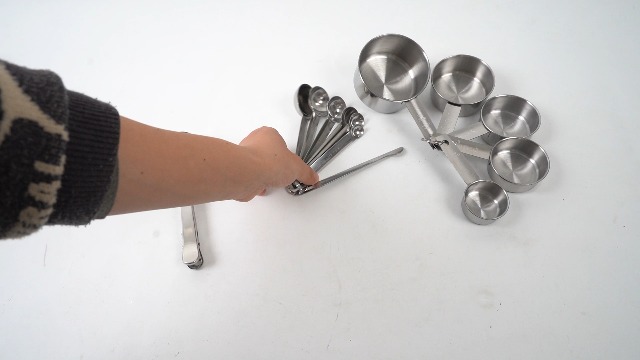 Set de 13 piezas de vasos y cucharas medidoras de acero inoxidable miniatura 7