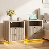 BONITURE Fluted Night Stand Set of 2, Curved Nightstands with Charging Station Lighting, Wood End Table with 2 Drawers, Modern Side Table Storage Cabinet for Bedroom Office,(2, Natural)