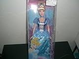 Dolls cannot stand alone. Disney Princesse Cendrillon mousseux