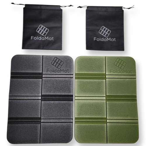Foam Foldable Gym Pad For Locker Room Changing, Waterproof, Moisture-Resistant. The Odorless Mat Is Great For Travel, Hiking, And Outdoor And Can Be Used As A Seat Cushion. (Black & Dark Green) #TOP25