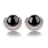 Soziale Distanz trennt niemals zwei Herzen, die sich wirklich interessieren, denn Freundschaft und Liebe zählen nicht die Meilen, sondern werden vom Herzen gemessen. Entfernung spielt keine Rolle, Liebe ist wichtig.