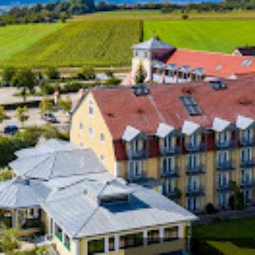 Vom Dorfwirt zum Event-Hotel: Max' geheime Rezepte