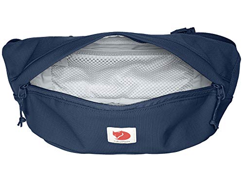 Riñonera Fjallraven Ulvö Hip Pack Medium impermeable para senderismo ligero 3
