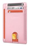 ✔ Matériau premium durable Conçu en fibre de carbone résistante, ce porte-cartes est léger, robuste et résistant à l’usure quotidienne. ✔ Capacité optimisée Peut contenir plusieurs cartes (CB, carte d’identité, permis) ainsi que quelques billets pliés. ✔ Style moderne & élégant Look carbone haut de gamme, parfait pour hommes et femmes, adapté à toutes les occasions.