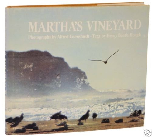 Martha's Vineyard 0140051651 Book Cover