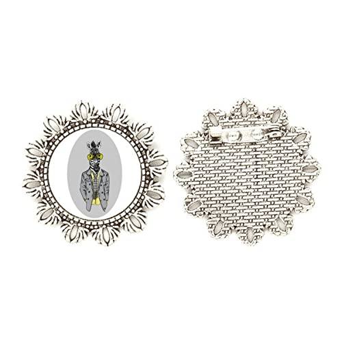 Broche de plata artesanal con flores amarillas y acabado gris medium