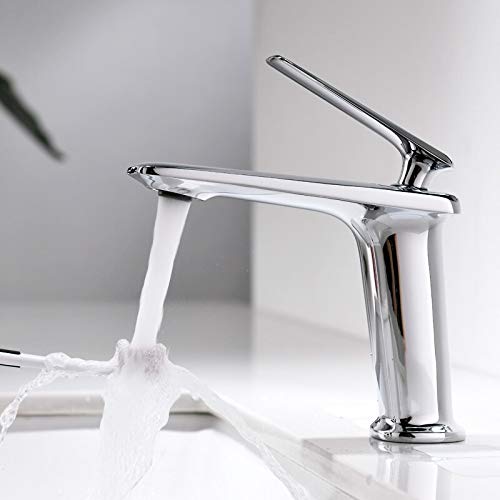 Robinet de lavabo eau froide et chaude pour une salle de bain moderne