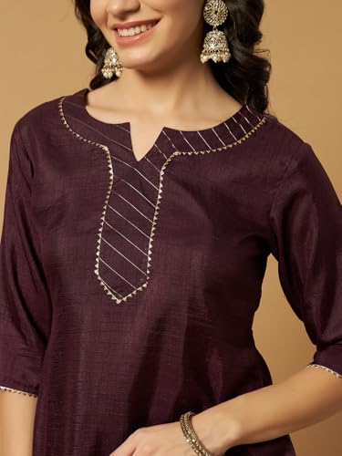 Image of Women Printed 2-Piece Silkblend Kurta & Pants Set
