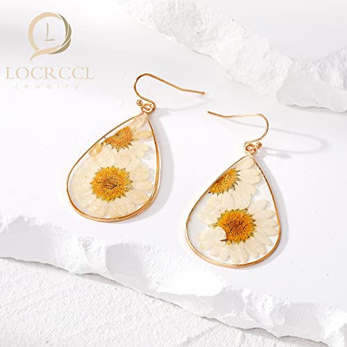 Daisy Pressed Flower Earrings Handmade Resin Daisy Real Dried Flower Floral Teardrop Dangle Earring White Flower Earrings Christmas 2024 Gifts for Women3